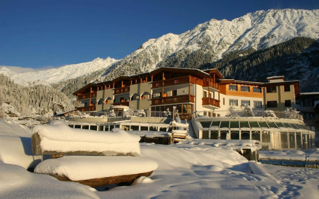 Hotel Schneeberg Family Resort & SPA