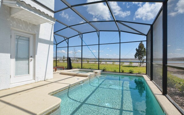 Storey Lake-5 Bedrooms home w/pool-1650ST