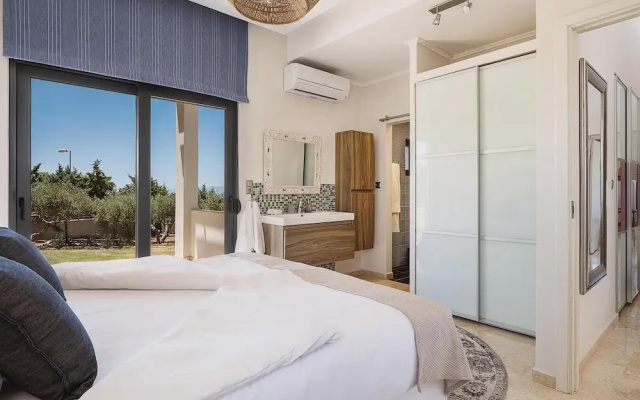 Villa Jamila by Cura Villas Collection