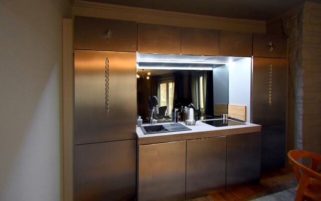 Cheap Luxury Stay From 50 Pppn
