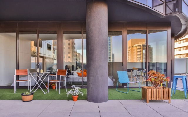Urban Oasis - Designed Service Apartment