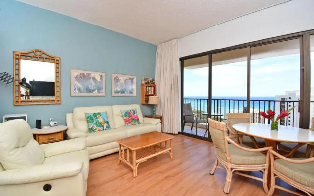 Waikiki Banyan #3810-T2