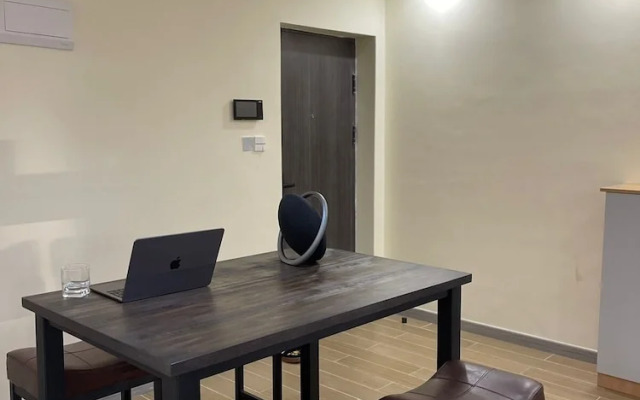 Lux Suites Siaya Park Apartments