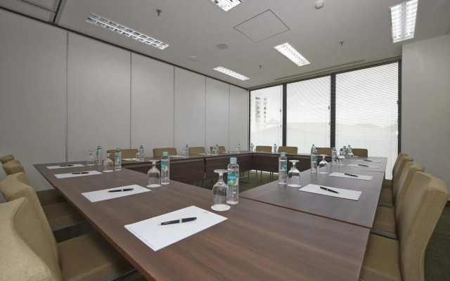 AXIA South Cikarang Service Apartment