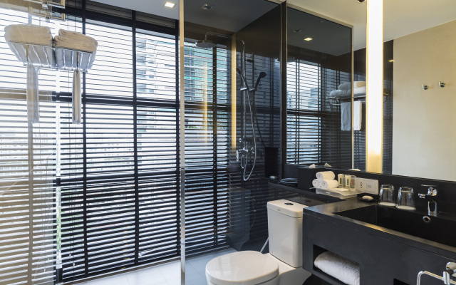 Holiday Inn Bangkok Sukhumvit by IHG