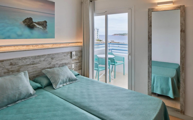 Playa Bella Beach Apartments
