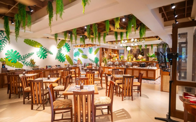 Boracay Tropics Resort Hotel