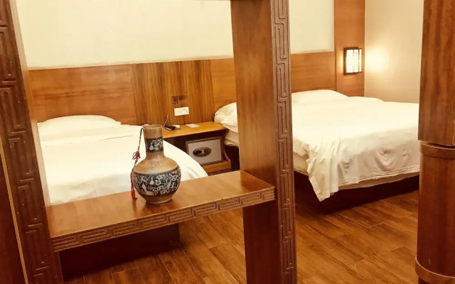 Wenxin Hotel Huashi
