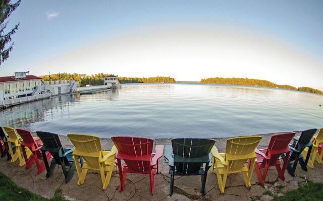 Clevelands House Resort Muskoka