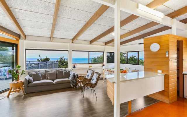 Sunshine Beach Shack