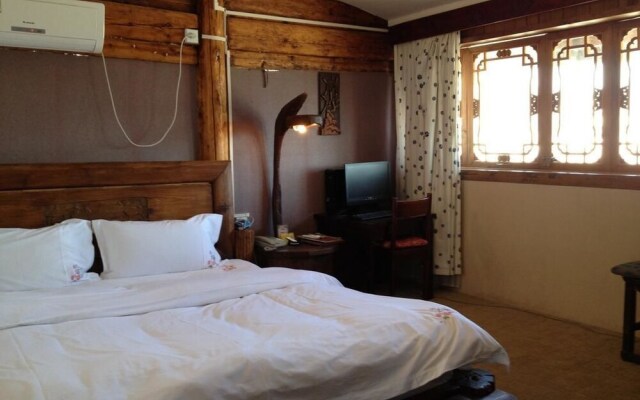 Lijiang Courier Inn