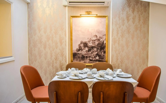 Pembridge Palace Hotel