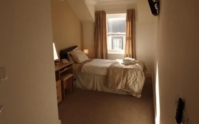 The Golden Lion Hotel