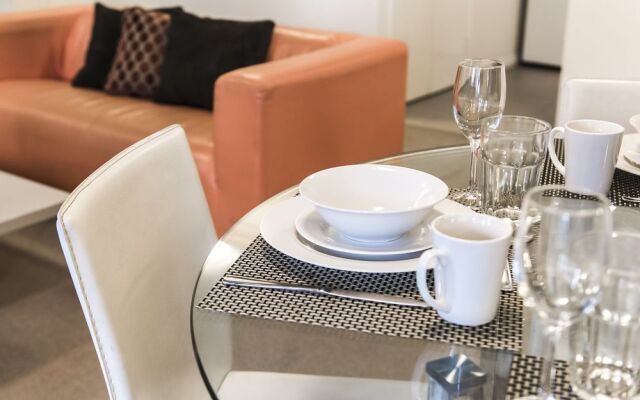 Sky Gardens Sunset River View Netflix Wine Parking