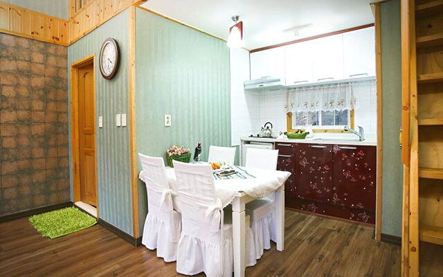 Galaxy x Hotel type Caravan Glamping&Pension