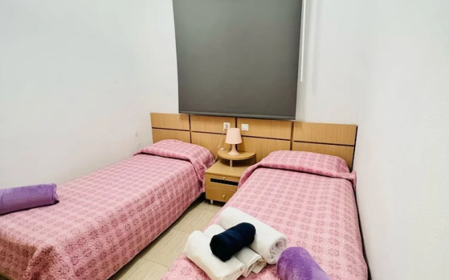 Costa Azahar II 4 Puerta 200