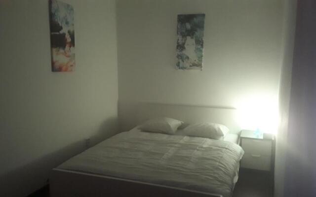 Apartmán - súkromie v meste (12)