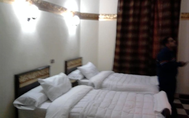 Acropole Hotel
