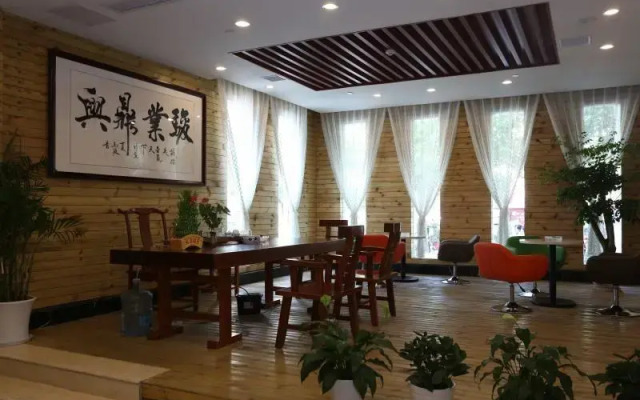 Greentree Inn Macheng Cultural Town Business Hotel