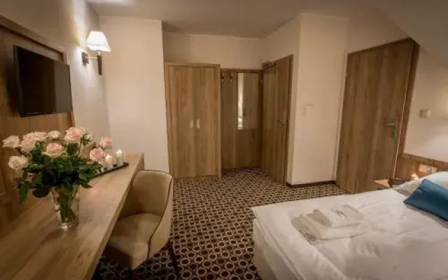 Borowy Dwór- Biznes, Spa & Fun