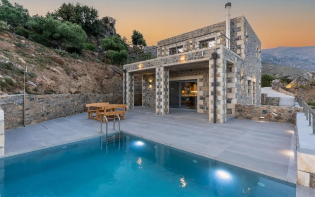 Nature Villas Myrthios