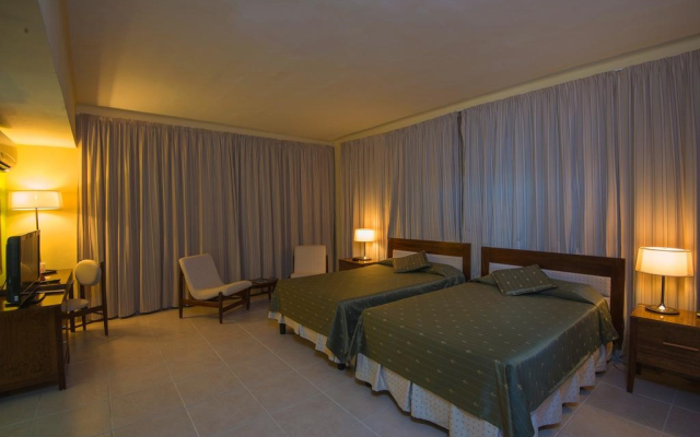Hotel Jagua, Affiliated by Meliá