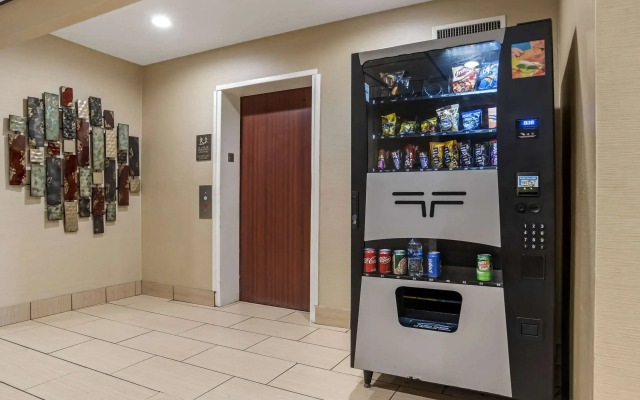 Comfort Inn Opelika - Auburn