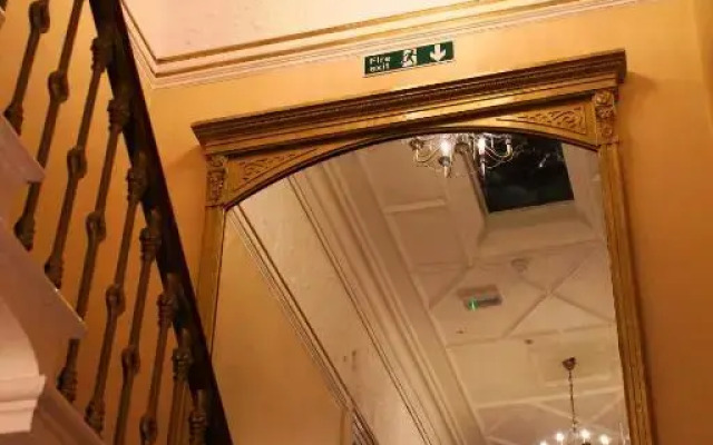 Edgerton Hotel