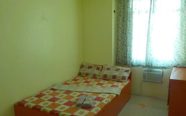 Aranas-Carillo Travellers Inn