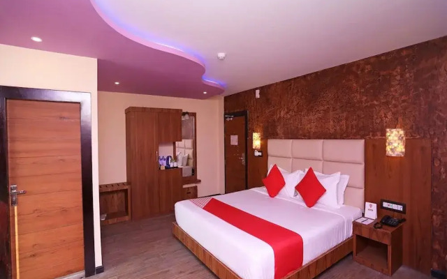 The Dolphin Palace By OYO Rooms