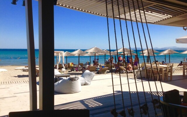 Maribel Sea View