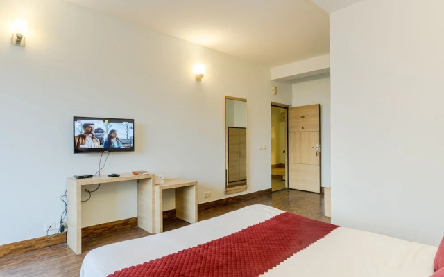 Hotel Blue Poppy