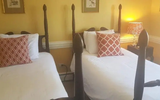 Boscawen Inn