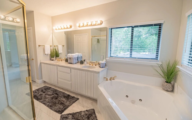 Spacious Country Estate