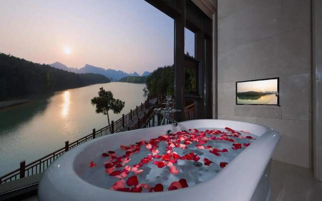New Century Hotel Guian Guizhou