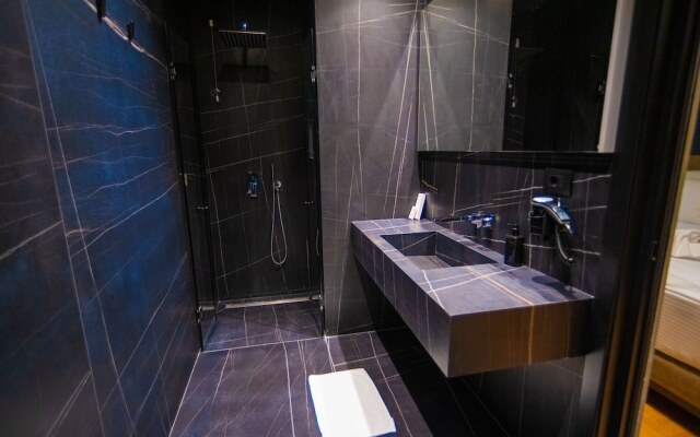 Arka Art Hotel