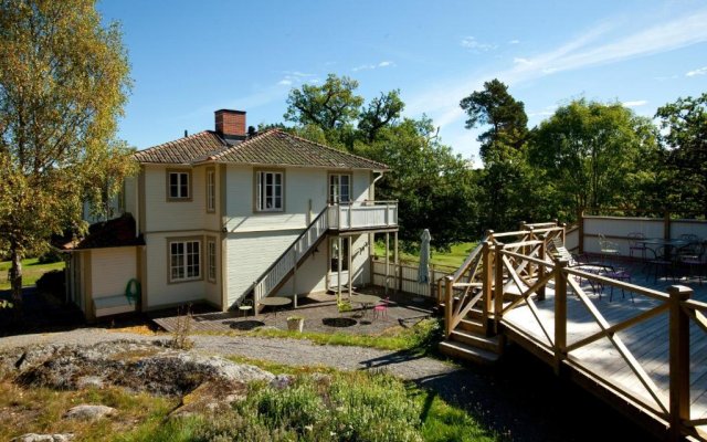 Smådalarö Gård