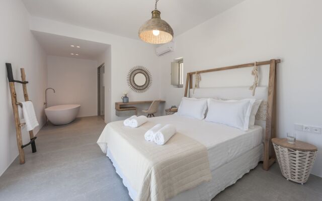 Niriides Luxury Villas
