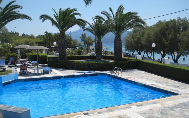 Zefiros Beach
