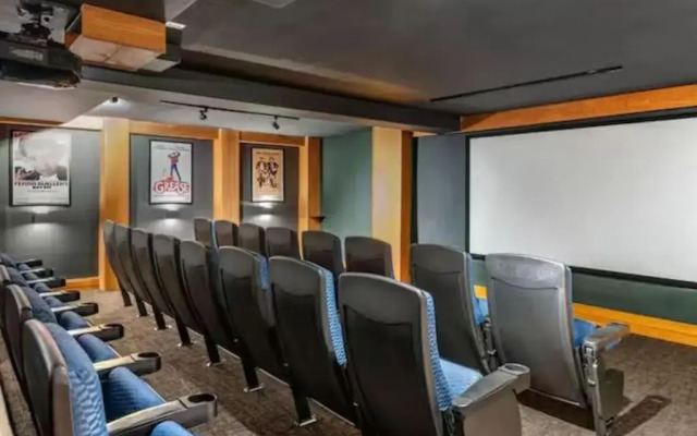 Hilton Grand Vacations Club Whistler
