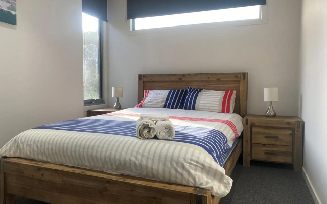 SALT ON SURF Inverloch