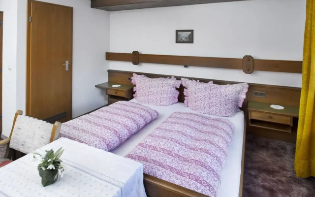 Ferienhaus Gasser Uderns