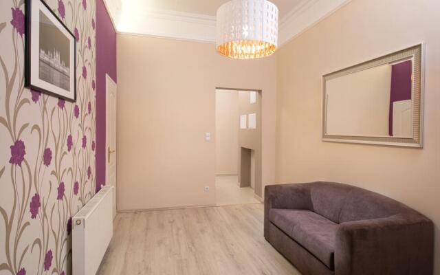 Dfive Apartments - Szinyei