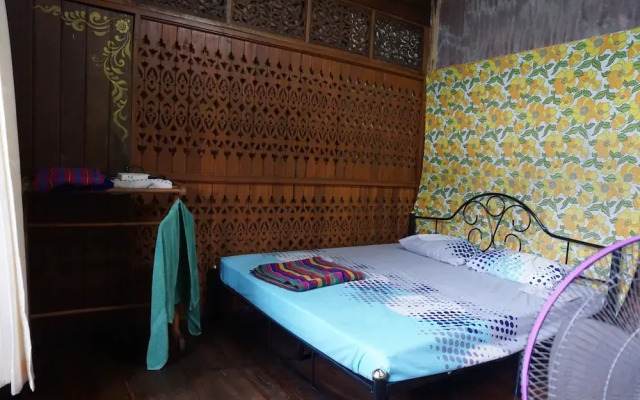 Chatawan Homestay - Hostel