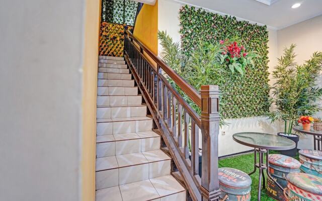 OYO 90801 Deanofaa Residence Syariah