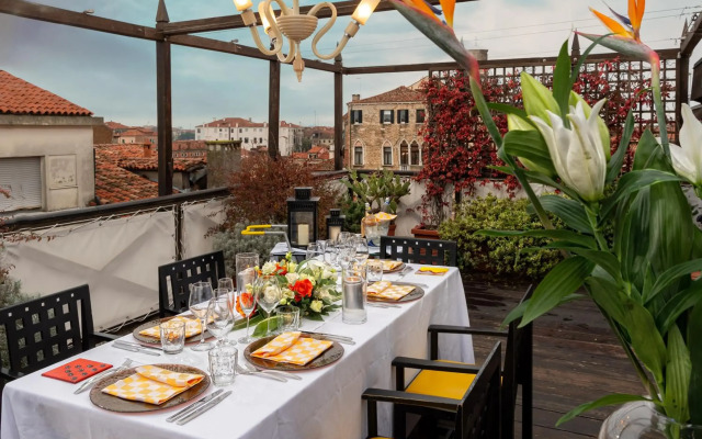 Ca' Pisani Deco Design Hotel