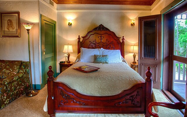St Francis Inn