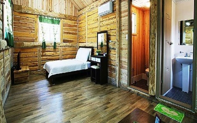 Jejujoa Log Pension