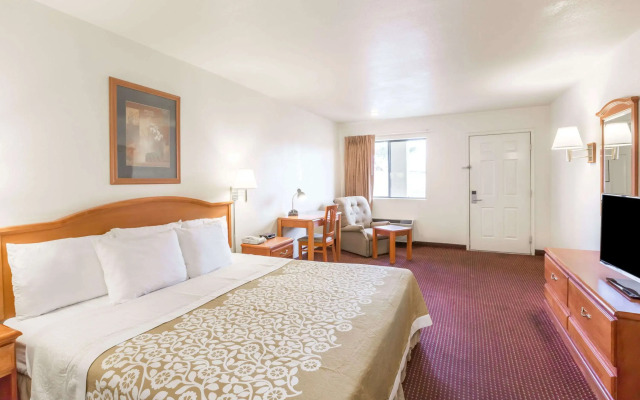 Days Inn by Wyndham Willcox