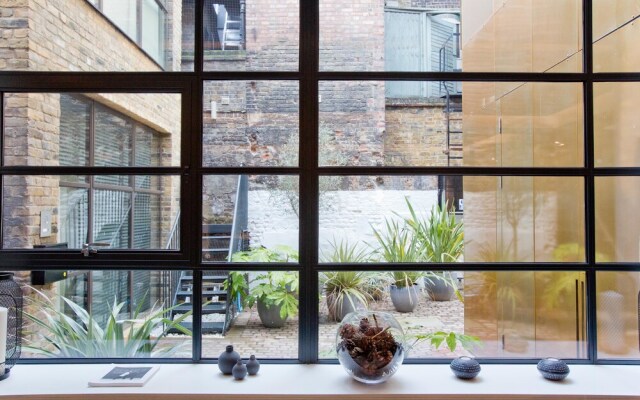 Luxury Royalty Mews